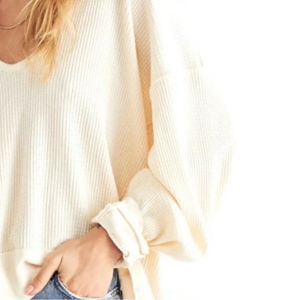 Women's Free People Santa Clara Oversized Long Sleeve Thermal Shirt Size Medium - Picture 2 of 3